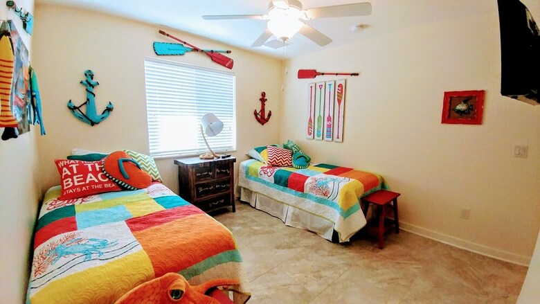 Blue Starfish Estate - Three Bedroom Home