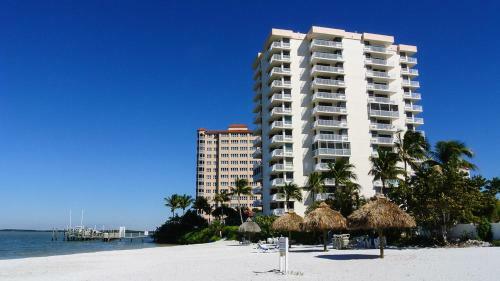 Lovers Key Beach Club #1107 Apartment