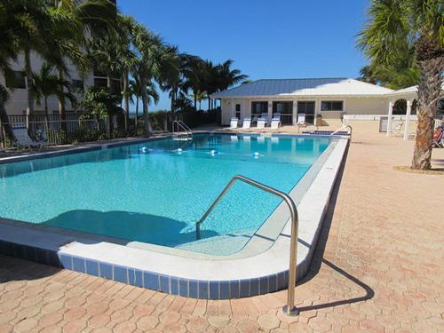 Riviera Club #904 Apartment