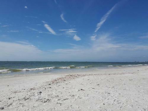 Estero Beach & Tennis #307a Apartment