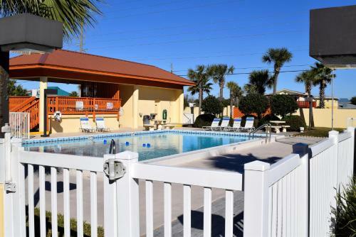 Apartamento Surf Dweller 611 Condo