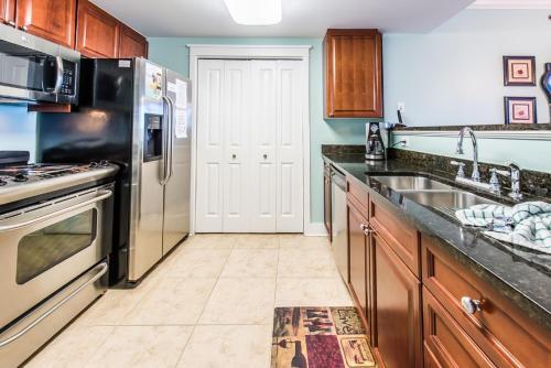 Apartamento Waterscape 425-a Oka Condo