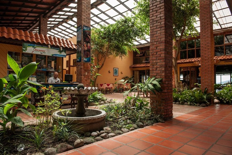 Hotel Arenal Lodge