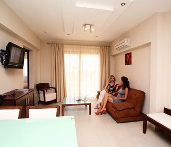 Hotel Avillion Holiday Apartments
