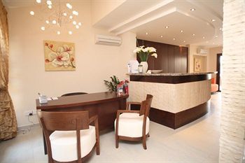 Hotel Avillion Holiday Apartments