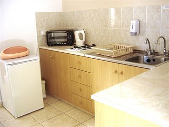 Anna Hotel Apartments
