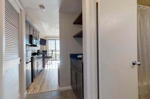 Apartamento Pirates Bay Unit A412