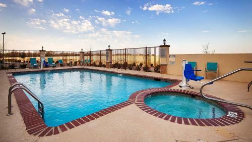 Hotel Best Western Plus Fort Worth Forest Hill Inn & Suites