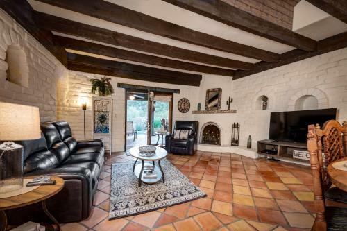Marathon Villa