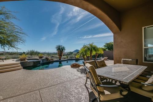 Casa Captiva Home