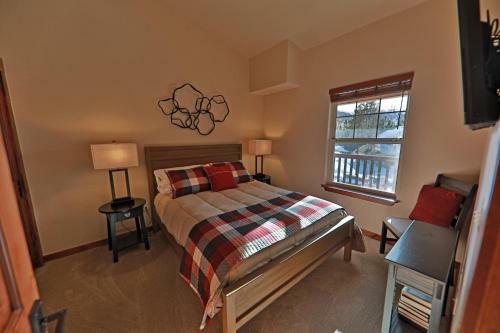 Apartamento Cozens Pointe Condo