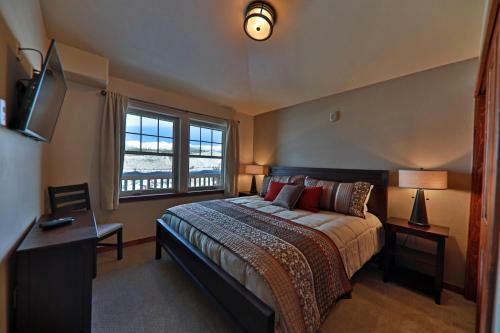 Apartamento Cozens Pointe Condo