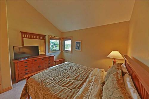 Spruce Ridge 706d Home