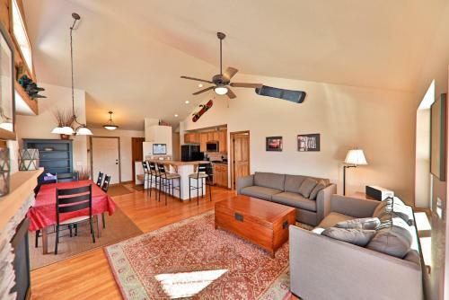 Rendezvous Discovery 3 Br Townhouse