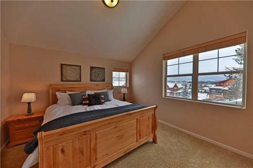 Waterside Home C 201 Home
