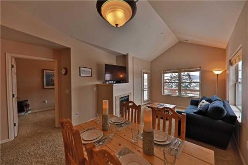 Waterside Home C 201 Home