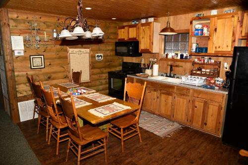 Bed & Breakfast River Road Ranch Resort