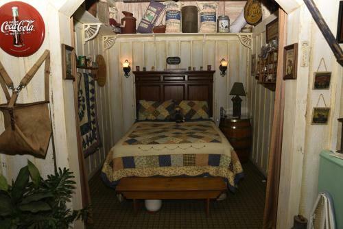 Bed & Breakfast River Road Ranch Resort
