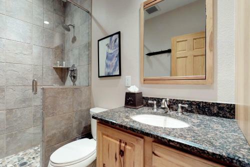 Water Dance Lakeside