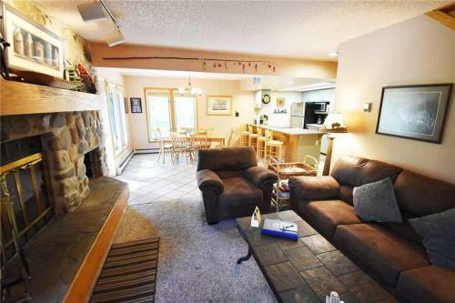 Cross Creek 308 (condo)