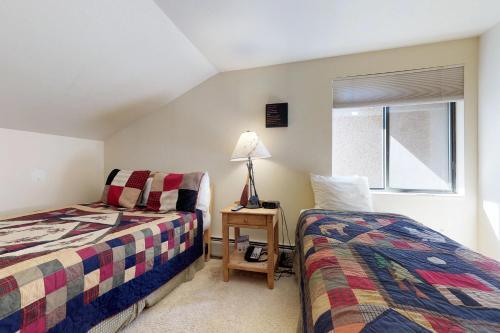 Apartamento Ten Mile Condos