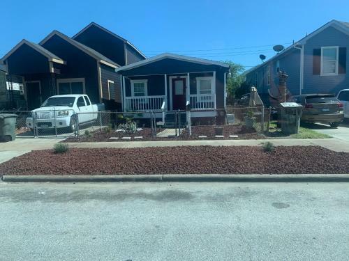 5313 Ave K