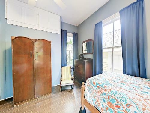 1218 Avenue M 1/2 Home
