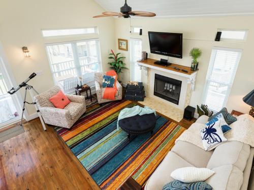 Once Upon A Tide Home