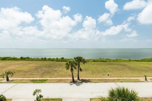 Bay Front Sunset Villa