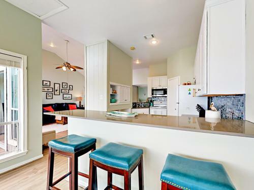 17603 Termini San Luis Pass Rd Townhouse