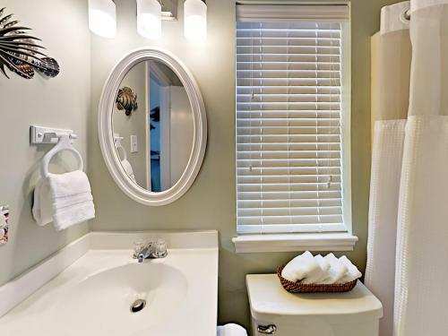 17603 Termini San Luis Pass Rd Townhouse