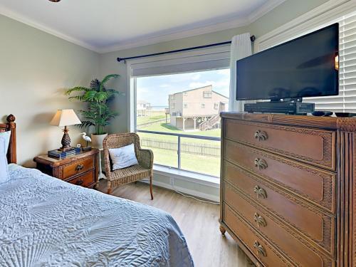 17603 Termini San Luis Pass Rd Townhouse