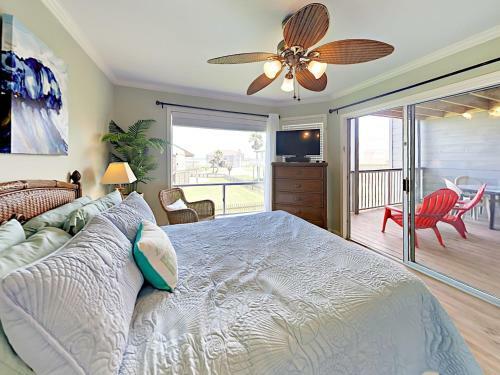 17603 Termini San Luis Pass Rd Townhouse