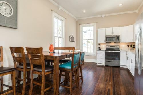 38th Street Retreat - Master Unit