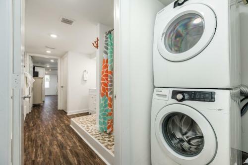 38th Street Retreat - Master Unit
