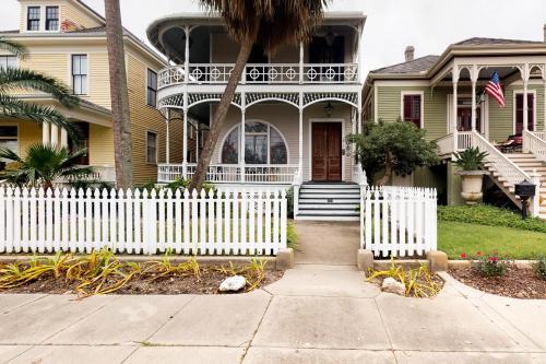 The 1899 Conness-arnold House