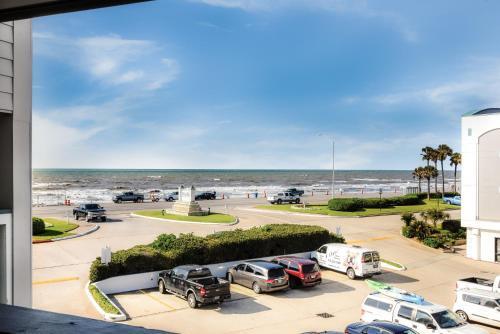 Apartamento #208- Red White And Beach