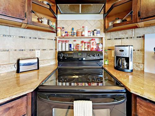 Galveston Sportsman Road Beach Home