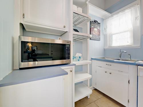 3101 Avenue R 1/2 Home