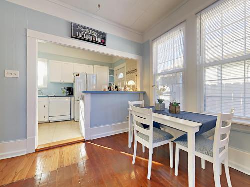 3101 Avenue R 1/2 Home