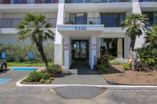 Apartamento By The Sea B906 Condo