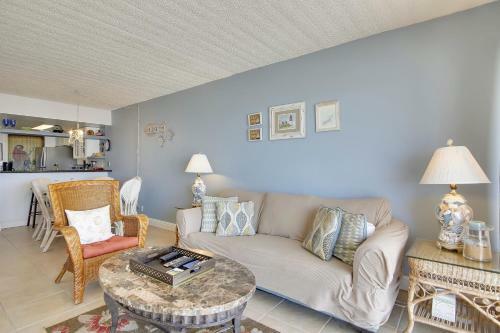 Apartamento By The Sea B906 Condo