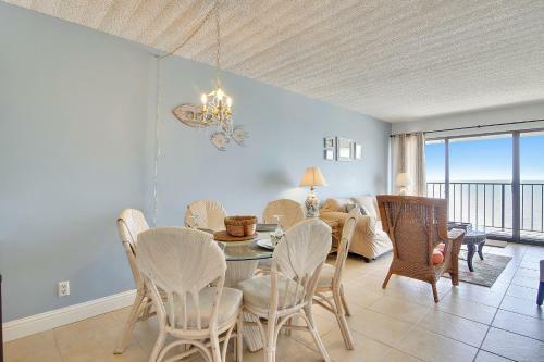 Apartamento By The Sea B906 Condo