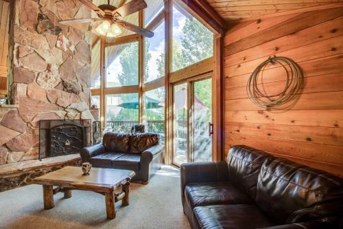 Aspen Hideaway Cabin