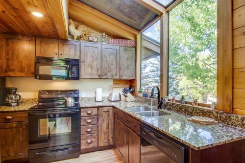 Aspen Hideaway Cabin
