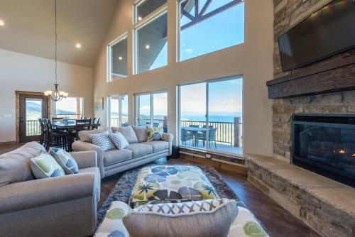 Shundahai Lodge At Bear Lake