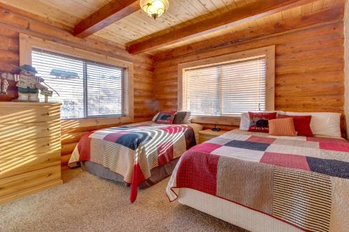 Cabin Overlooking The Harbor