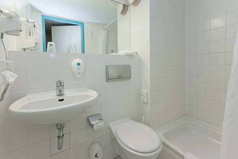 Hotel Azimut Berlin City South