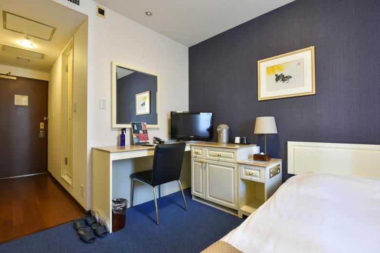 Hotel New Osaka Shinsaibashi