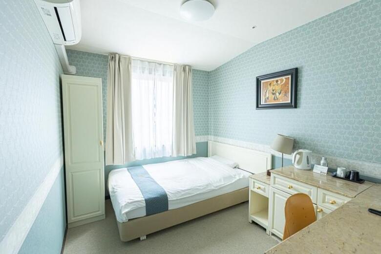 Hotel New Osaka Shinsaibashi